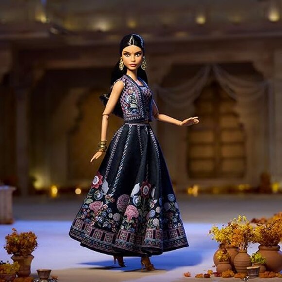Barbie Diwali Doll by Anita Dongre - Brand New in package unopened - Picture 2 of 7